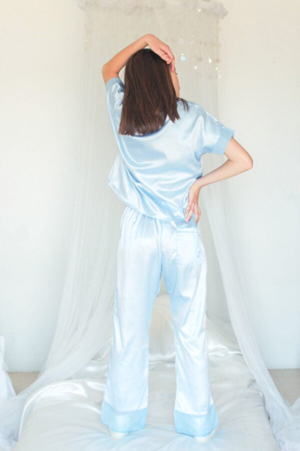 Mia Blue