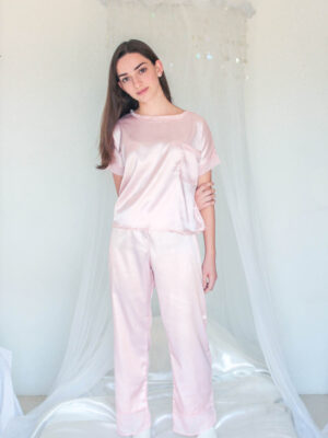 Mia Pink