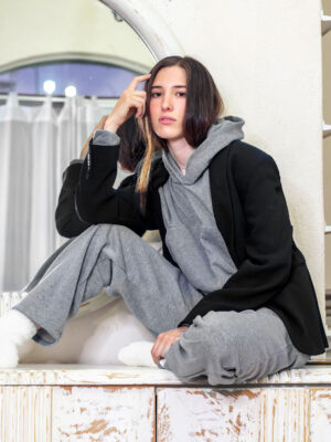 Set 90s Vibes:  Pants y Hoodie Crop Top Gris